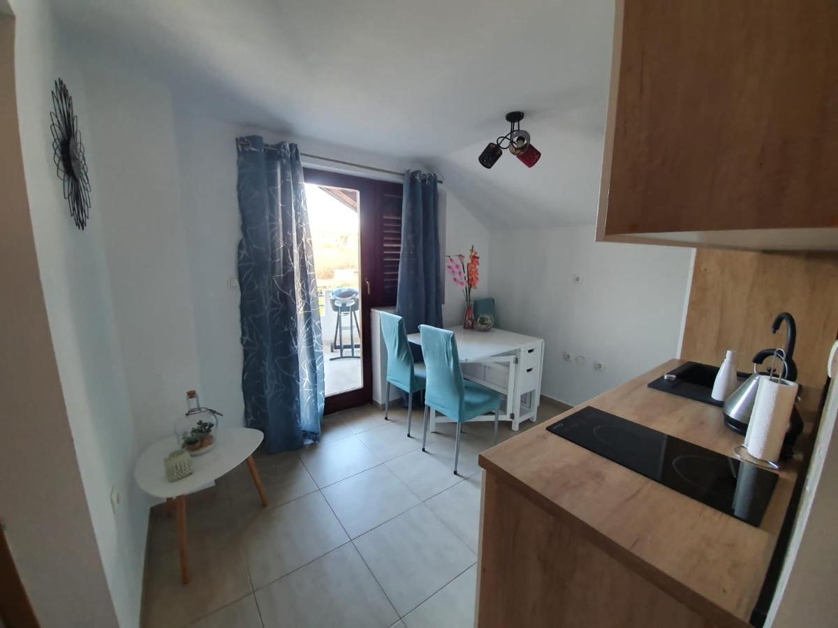 Apartment Magdalena Книн Екстер'єр фото